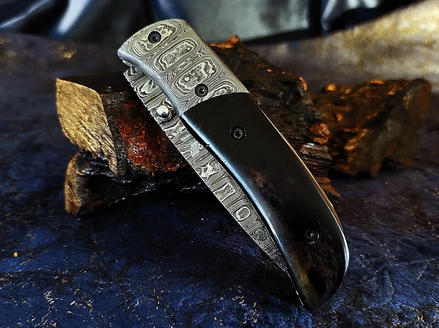 Handmade Damascus Folding Pocket Knife With Buffalo Horn Handle Viking_Blade_Crafts