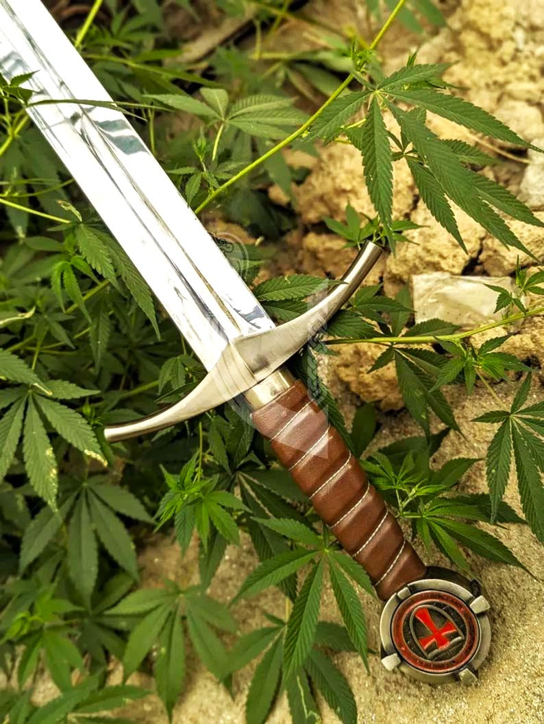 Accolade Sword of the Knights Templar – Handmade Medieval Collectible Blade