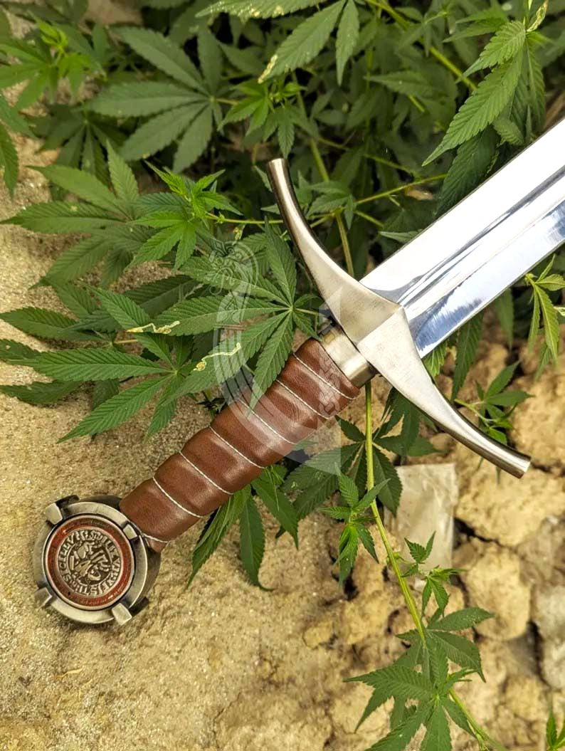 Accolade Sword of the Knights Templar – Handmade Medieval Collectible Blade