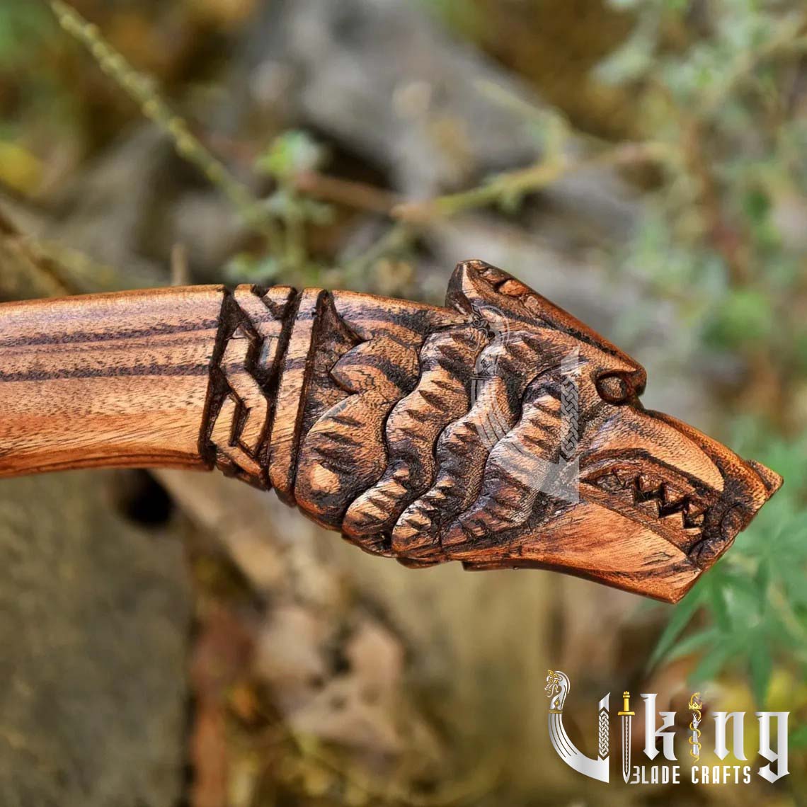 Handmade Viking Wolf Head Axe – High Carbon Steel Blade with Sheath