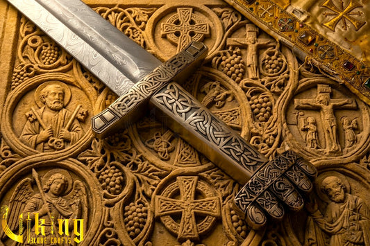 Handmade Damascus Steel Viking Sword – Medieval Replica Collectible