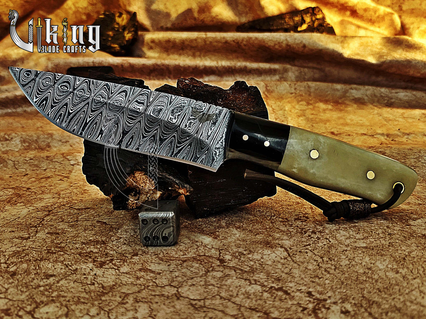 Damascus Steel Hunting Knife With Stained Bone & Buffalo Horn Handle