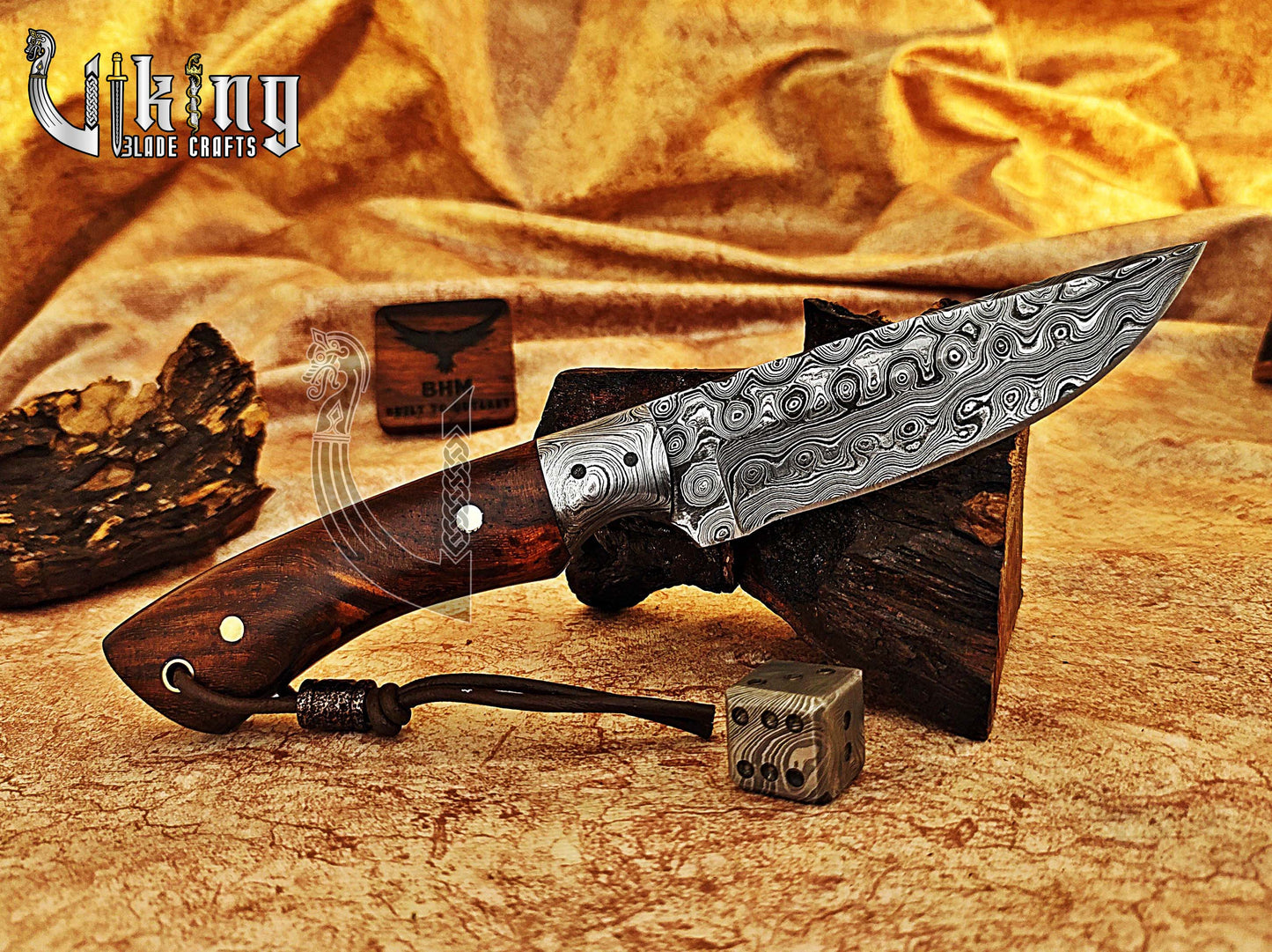 Handmade Damascus Steel Fixed Blade Hunting Knife with Sheath Wood Handle