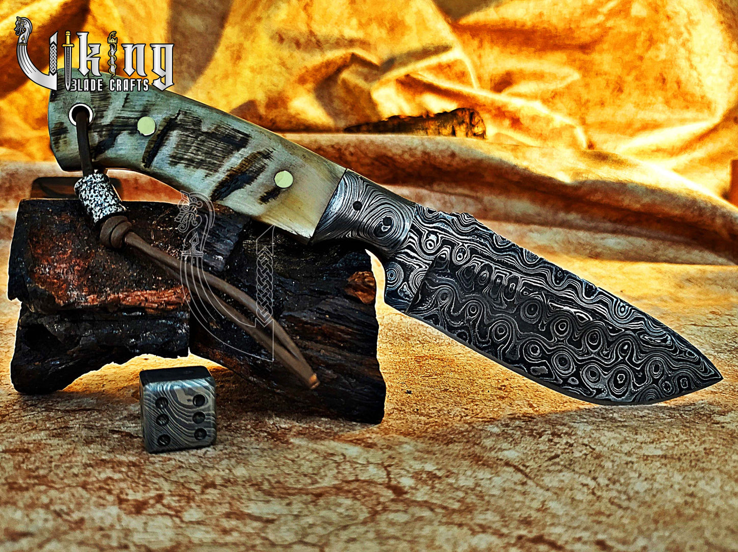 Forged Damascus Steel Hunting Knife Ram horn Handle & Damascus Bolster