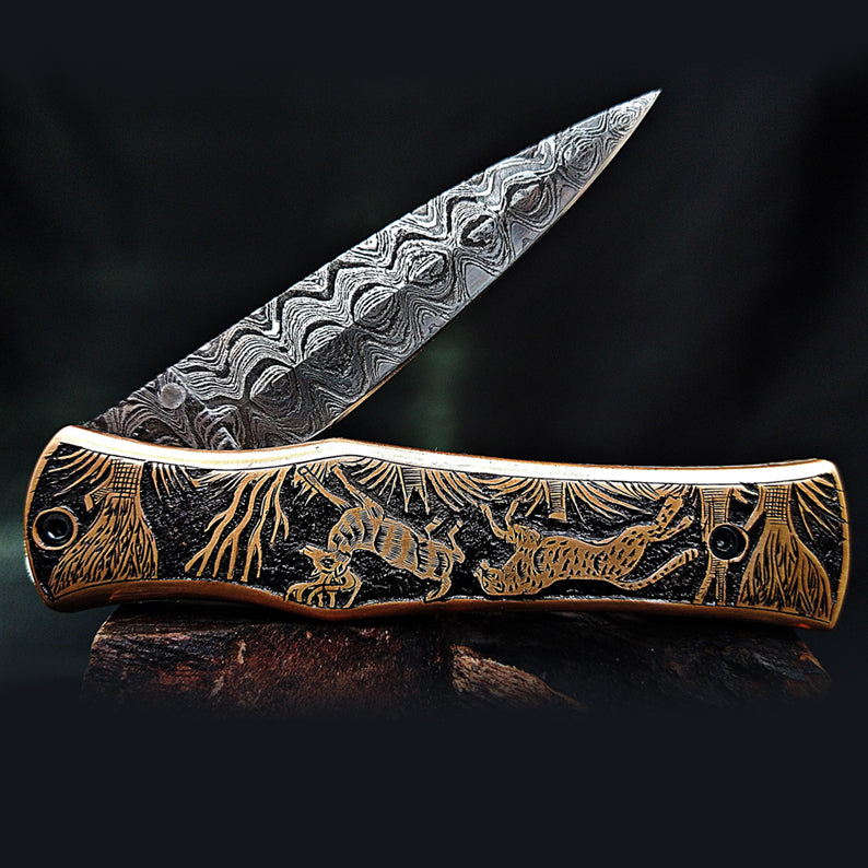 Hand-Carved Wildlife Theme Damascus Pocket Knife – Collector’s Edition - Viking Blade Crafts