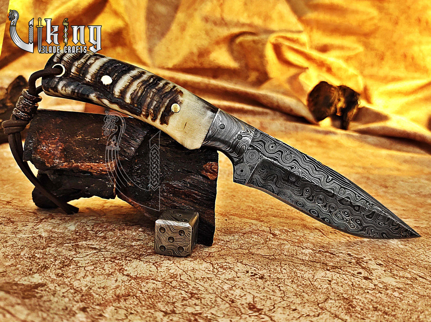 Handmade Damascus Steel Fixed Blade Hunting Knife With Leather Cover