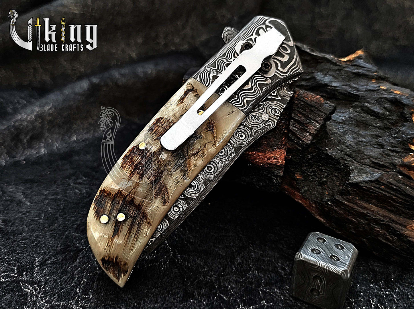 Handmade Damascus Steel Rain Drop Pattern Ram Horn Handle Folding Knife