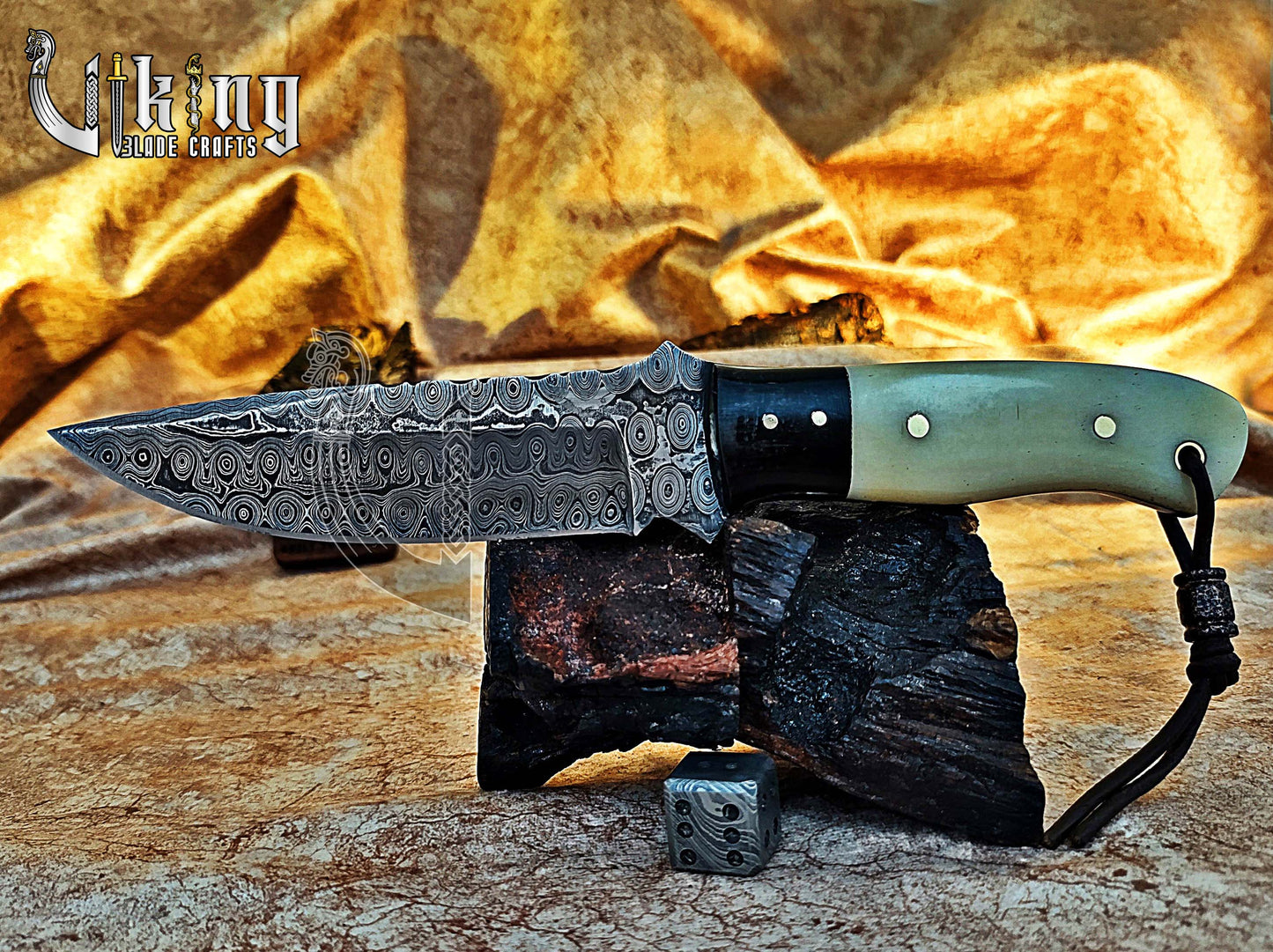 Damascus Fixed Blade Hunting Knife With Stained Bone & Buffalo horn Handle