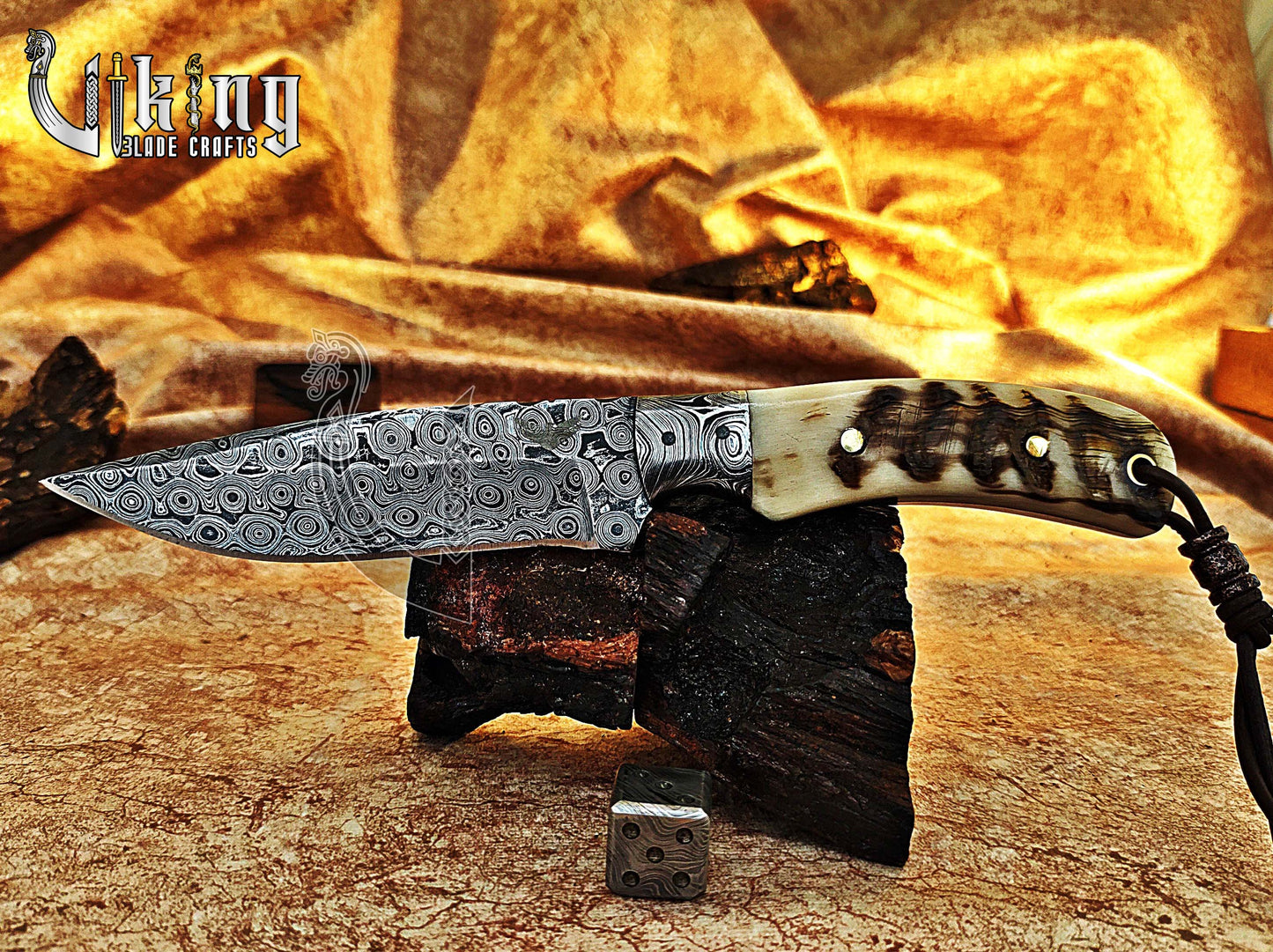 Handmade Damascus Steel Fixed Blade Hunting Knife With Leather Cover