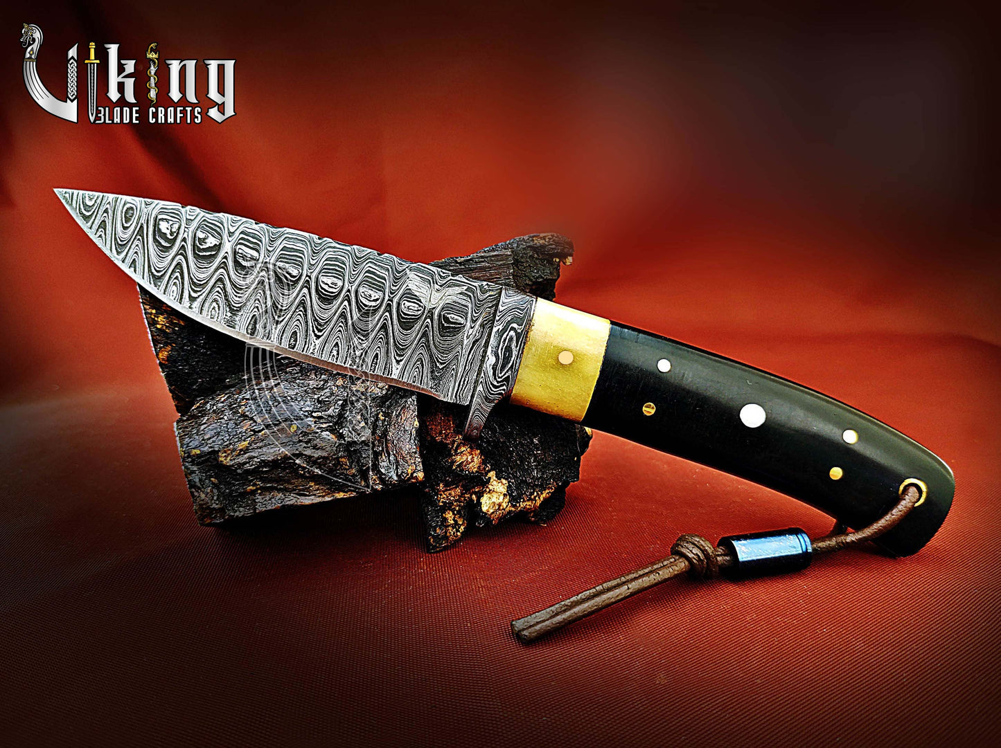 Handmade Damascus Steel Fixed Blade Hunting Knife With Leather Cover