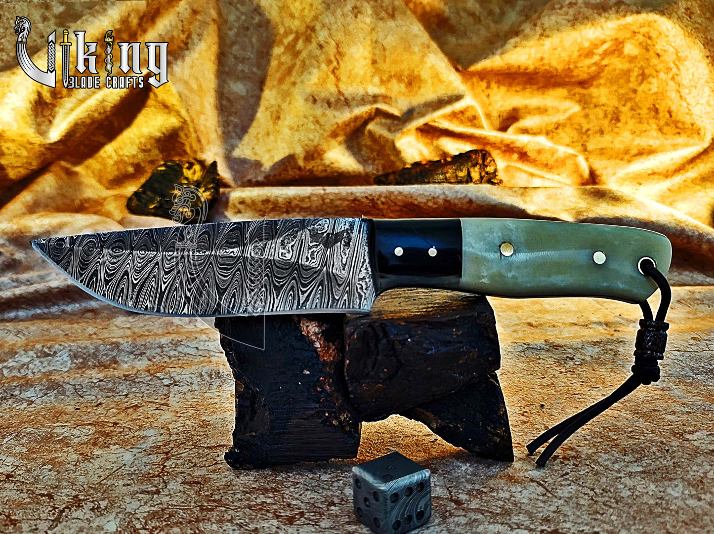 Damascus Steel Hunting Knife With Stained Bone & Buffalo Horn Handle