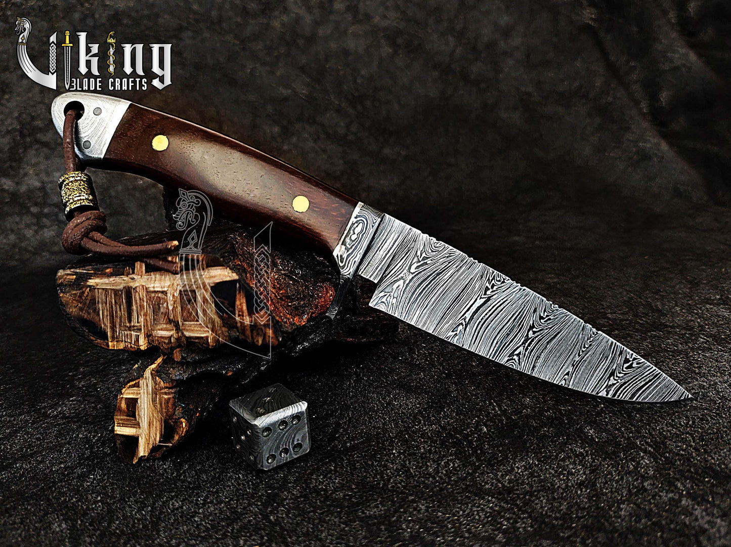 Damascus Fixed Blade Knife with Rosewood Handle & Damascus Guard & Bolster