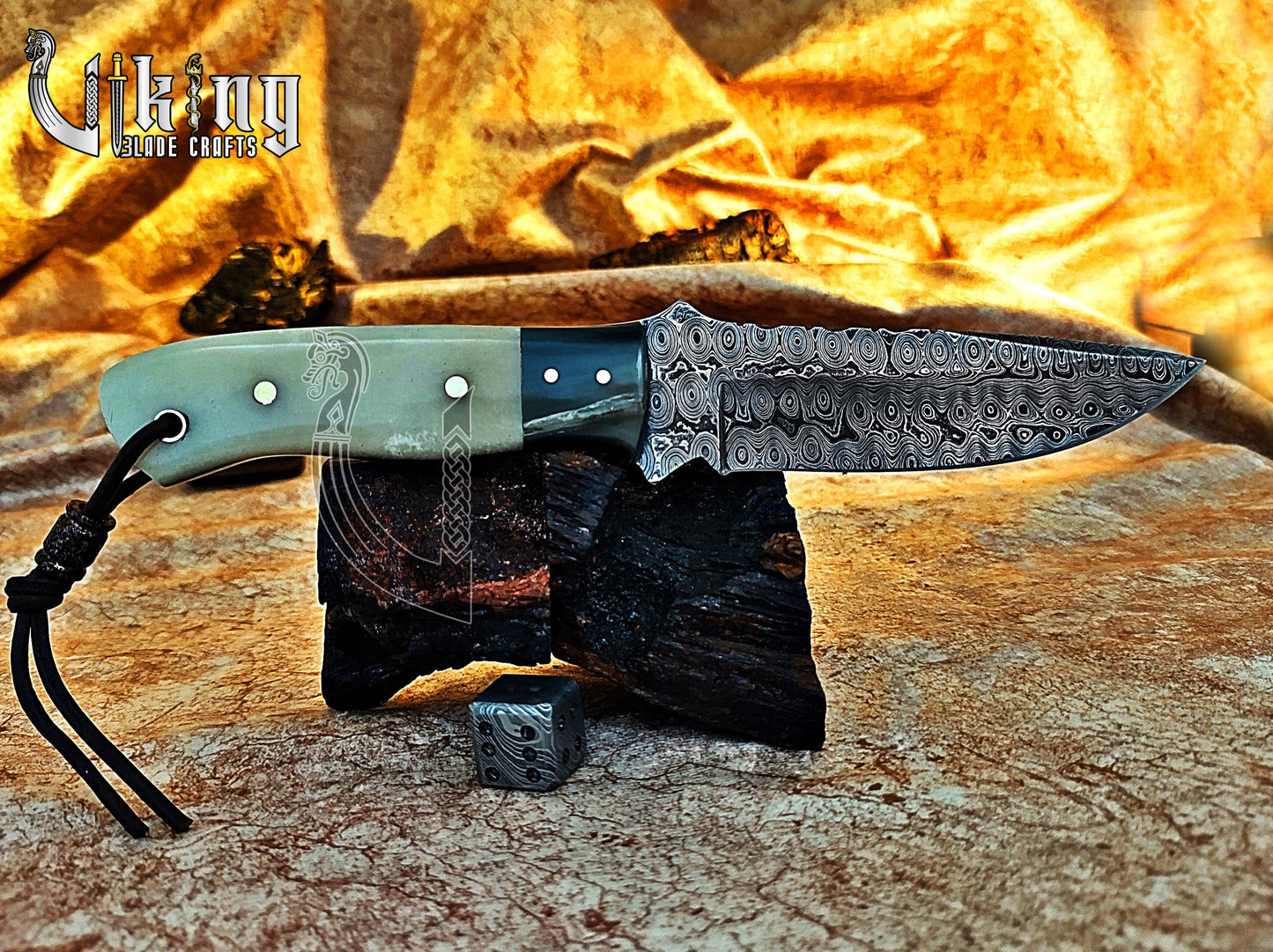 Damascus Fixed Blade Hunting Knife With Stained Bone & Buffalo horn Handle