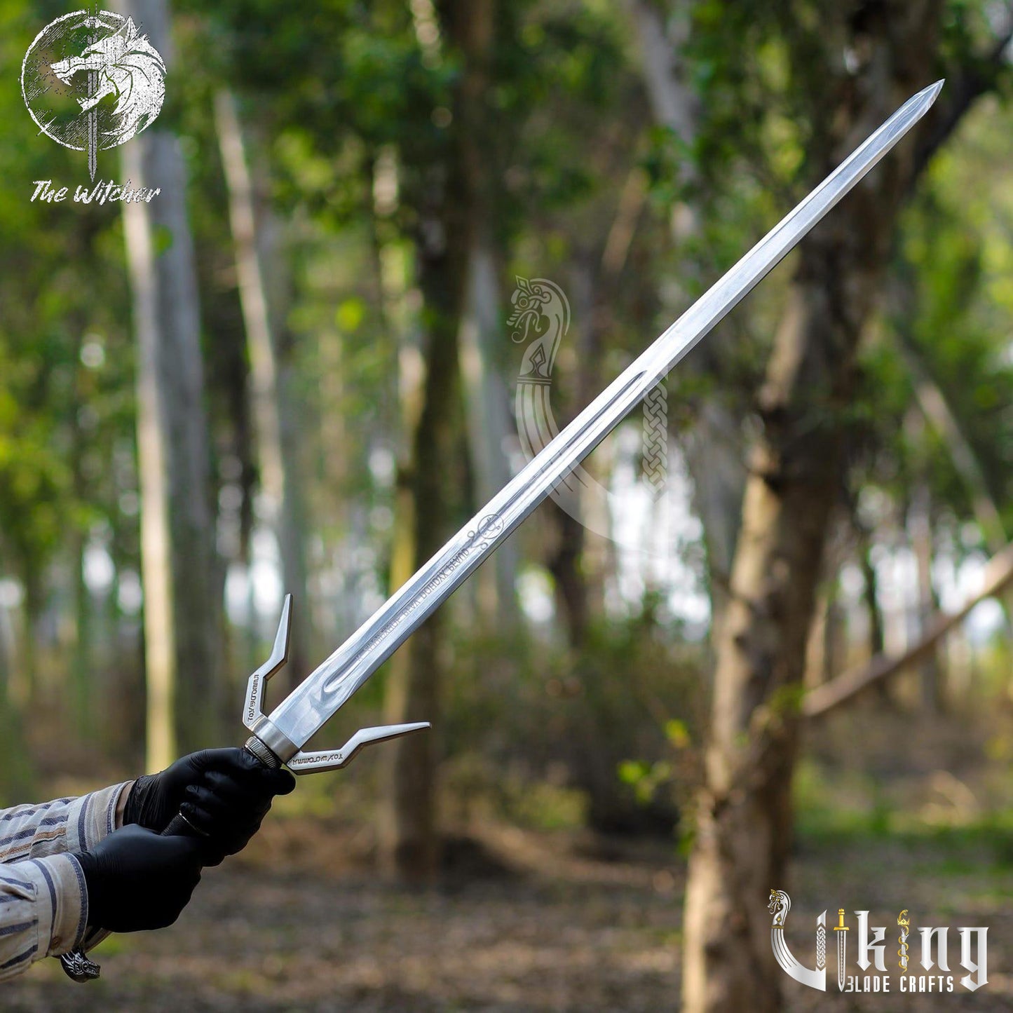 Geralt of Rivia Steel Sword – Witcher Replica with Wall Mount & Scabbard