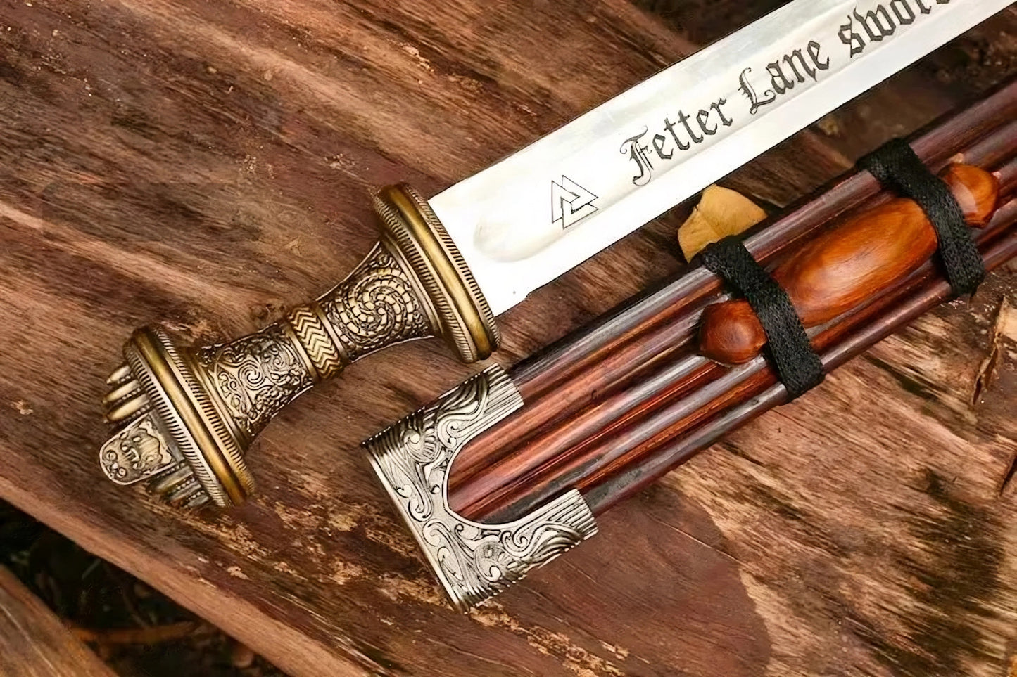 Handmade Fetter Lane Sword – Historic Viking Replica with Scabbard
