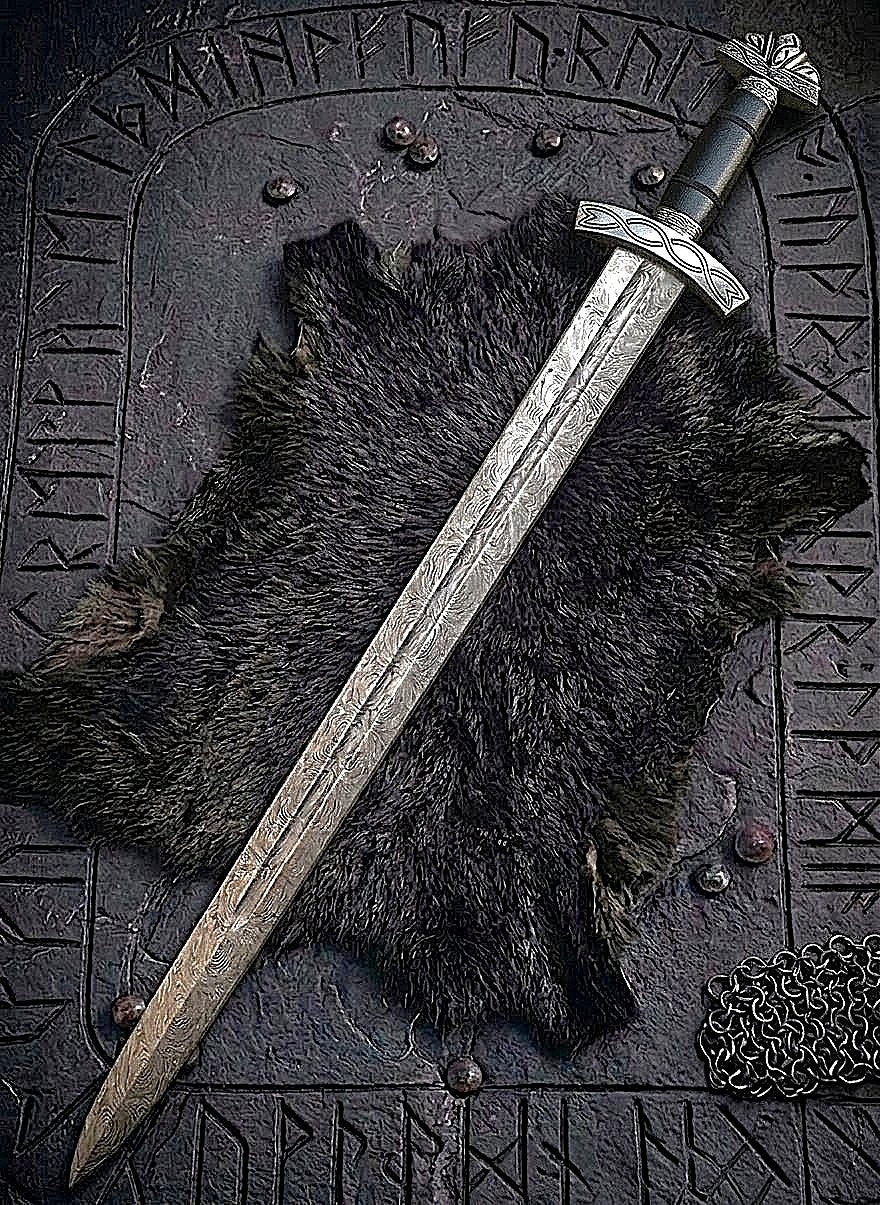 Damascus Steel Northmen Black Edition Viking Sword with Scabbard