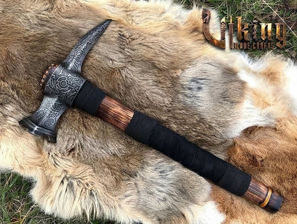 Skull War Hammer - Compact Engraved Carbon Steel Viking Hammer