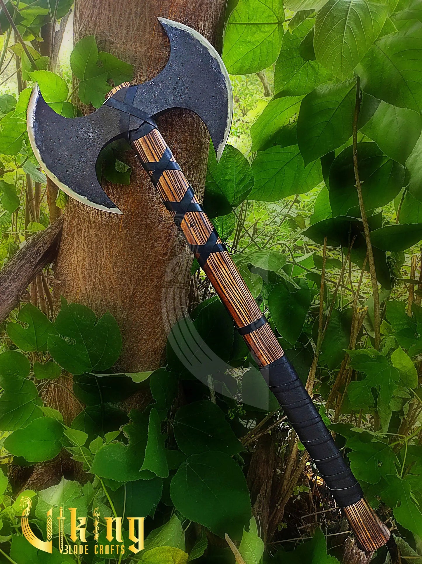Viking Warrior Set: 33" Double-Headed Axe & Rune-Engraved Valknut Shield Viking_Blade_Crafts