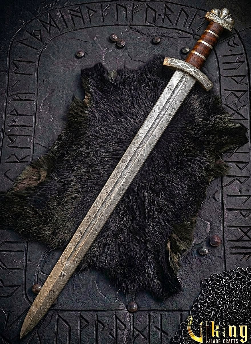 Handmade Damascus Steel Northmen Viking Sword with Scabbard