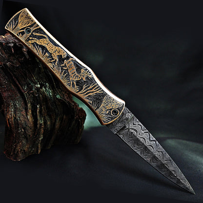 Hand-Carved Wildlife Theme Damascus Pocket Knife – Collector’s Edition - Viking Blade Crafts