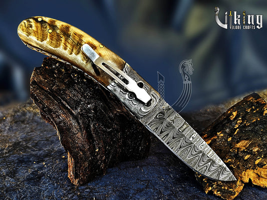 Hand-Forged Damascus Steel Blade with Ram Horn Handle & Easy Lock Folding Knife