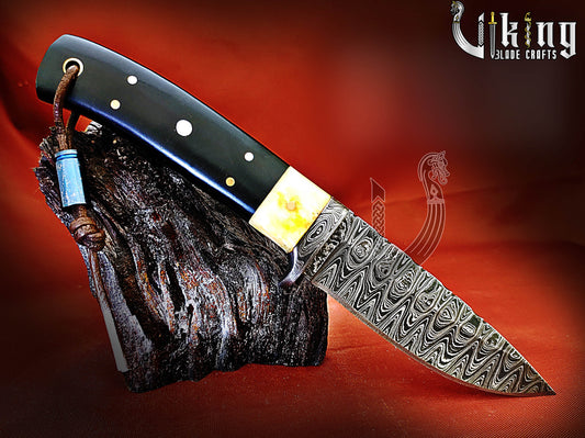 Handmade Damascus Steel Fixed Blade Hunting Knife With Leather Cover