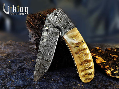 Hand-Forged Damascus Steel Blade with Ram Horn Handle & Easy Lock Folding Knife