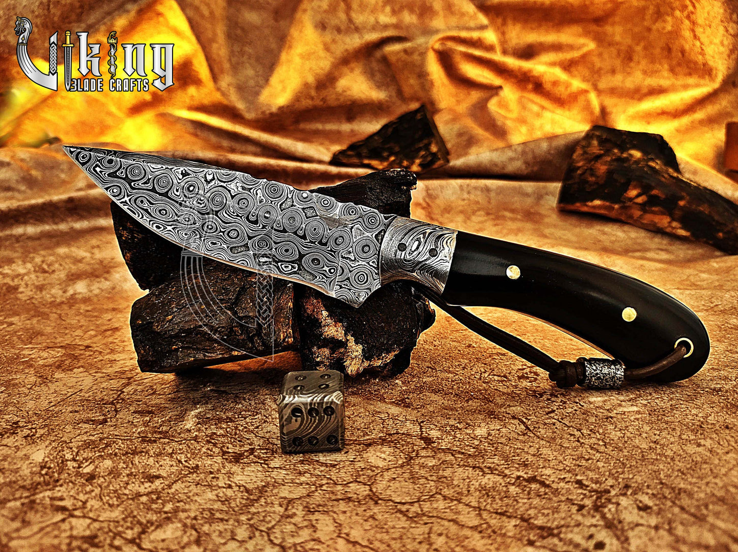 Hand-Forged Damascus Steel Fixed Blade Hunting Knife With Micarta Handle