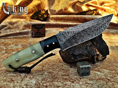 Damascus Steel Hunting Knife With Stained Bone & Buffalo Horn Handle