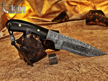 Hand-Forged Damascus Steel Fixed Blade Hunting Knife With Micarta Handle