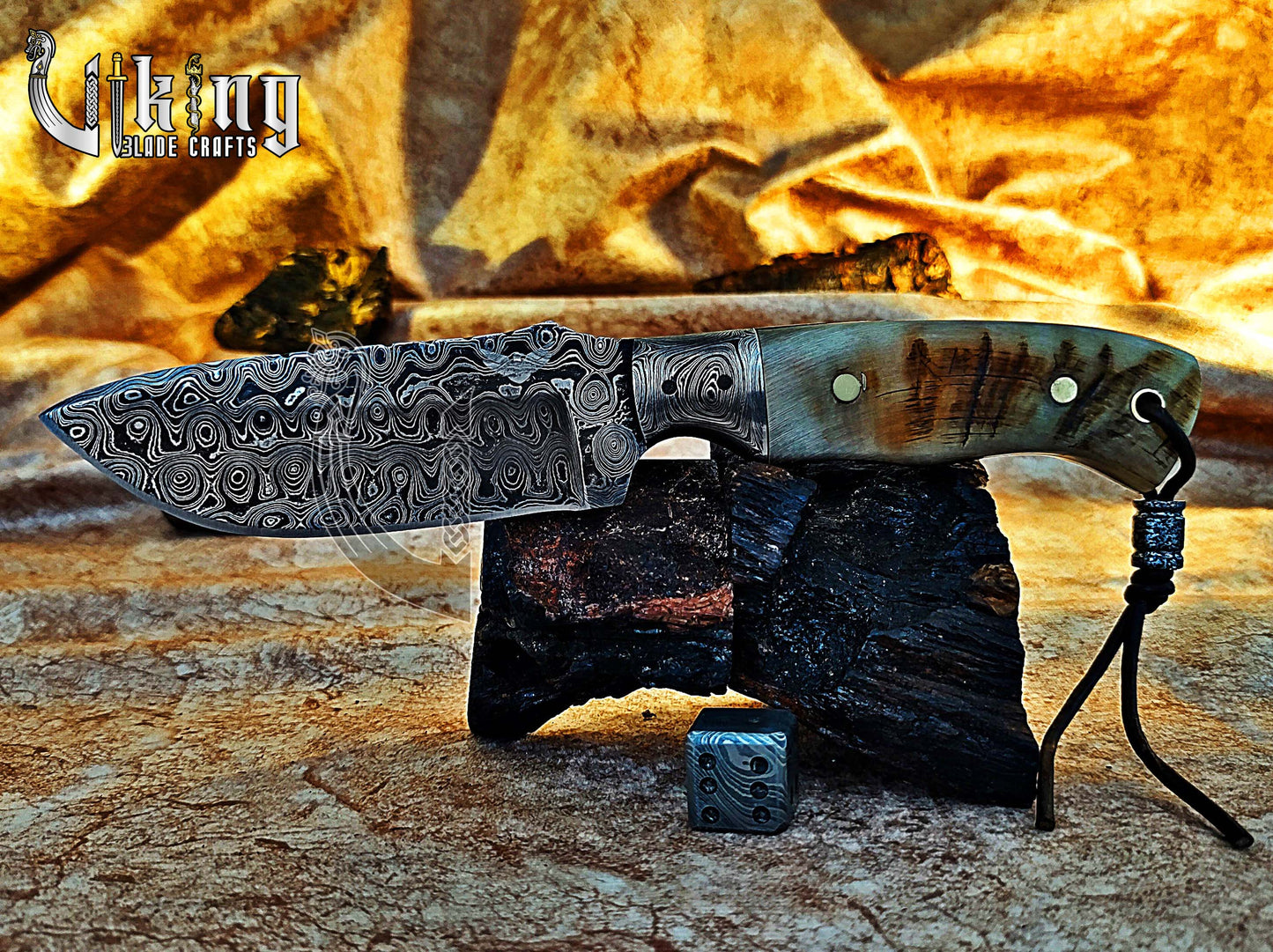 Forged Damascus Steel Hunting Knife Ram horn Handle & Damascus Bolster