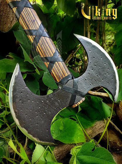 Viking Warrior Set: 33" Double-Headed Axe & Rune-Engraved Valknut Shield Viking_Blade_Crafts