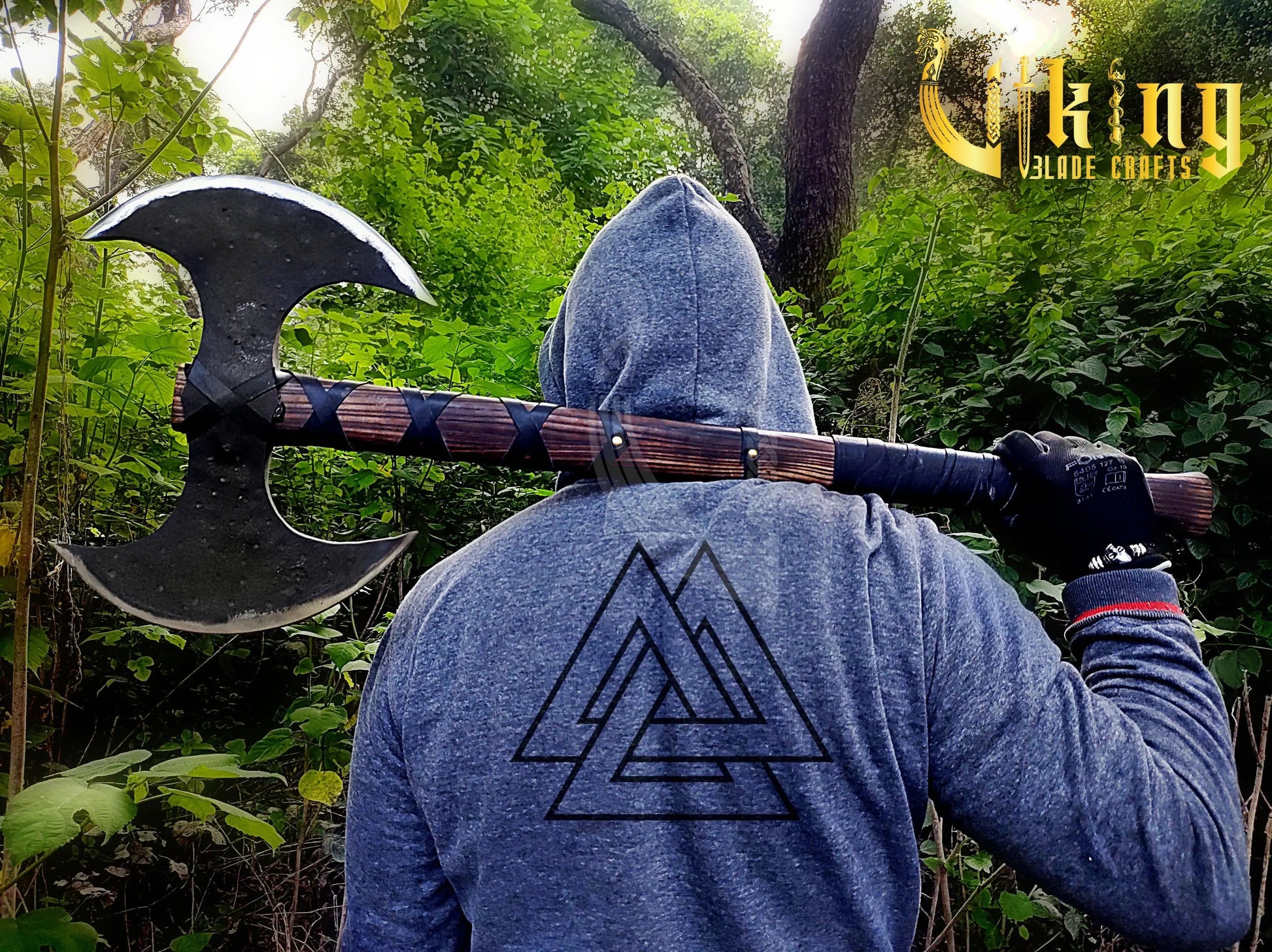 Viking Warrior Set: 33" Double-Headed Axe & Rune-Engraved Valknut Shield Viking_Blade_Crafts