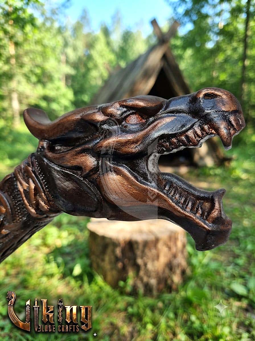 The Níðhöggr Vanguard II: 23" Hand-Forged Dragon Rosewood Axe