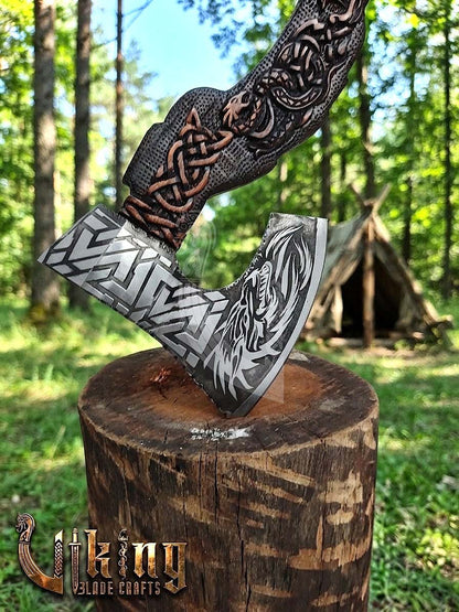 The Níðhöggr Vanguard II: 23" Hand-Forged Dragon Rosewood Axe