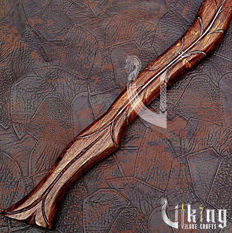 Hand-Forged Damascus Steel Axe – Viking Style Battle Axe with Leather Cover