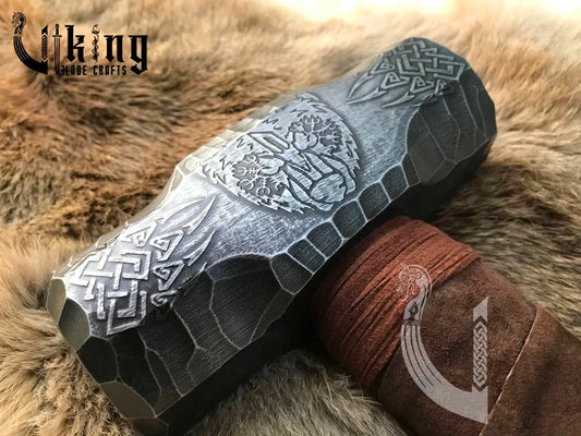Hand Engraved Bear Viking Hammer – Norse Symbolic Warrior Tool
