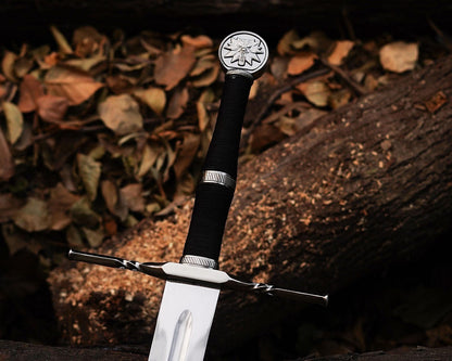 Witcher 3 Mastercrafted Wolf Sword Replica with Scabbard – 70cm