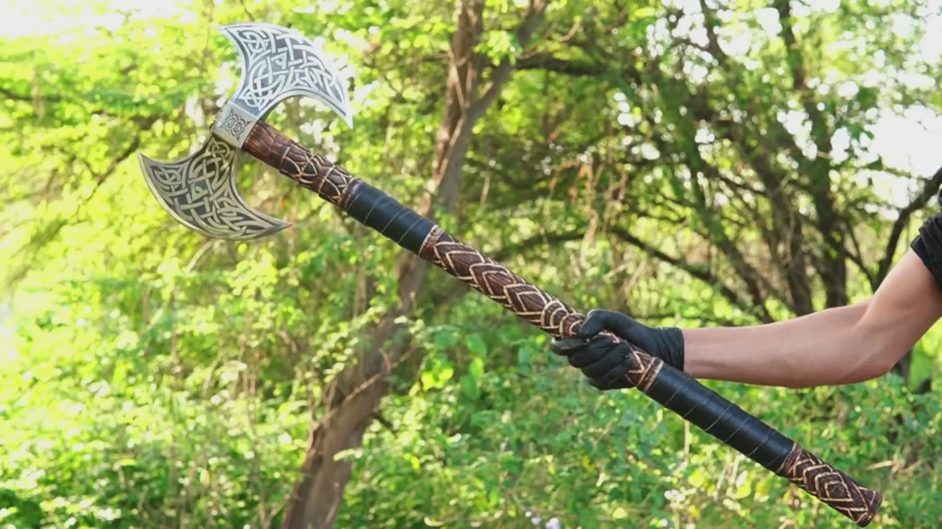 Custom Hand-Carved Forged Double Head Viking Axe & Leather Sheath -Viking Blade Crafts