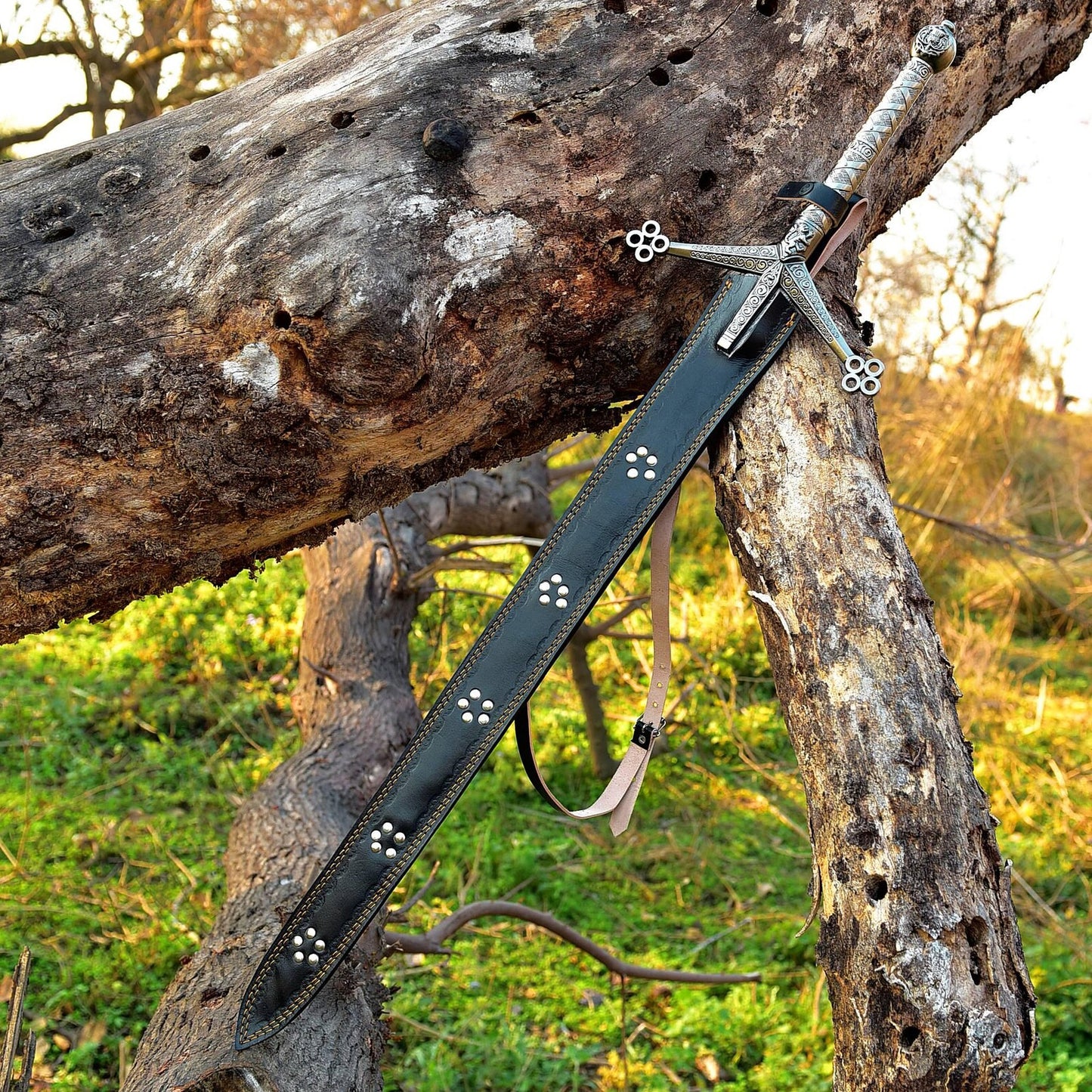 Handmade Damascus Steel Scottish Claymore Sword with Leather Sheath